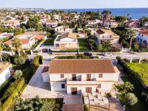 Villetta al Mare della Fanusa by Wonderful Italy